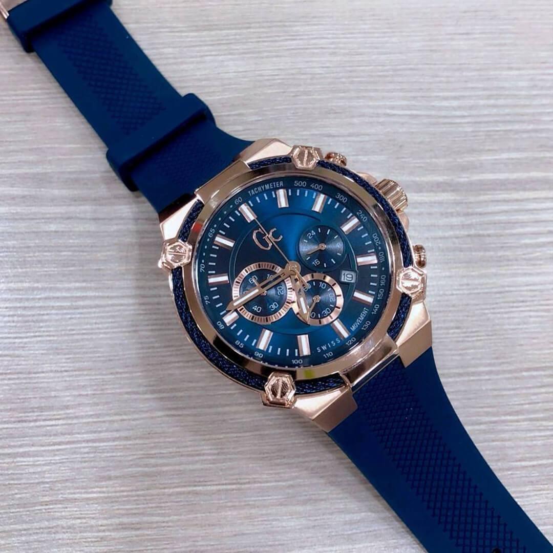 Guess Y24006G7 Chronographe Silicone